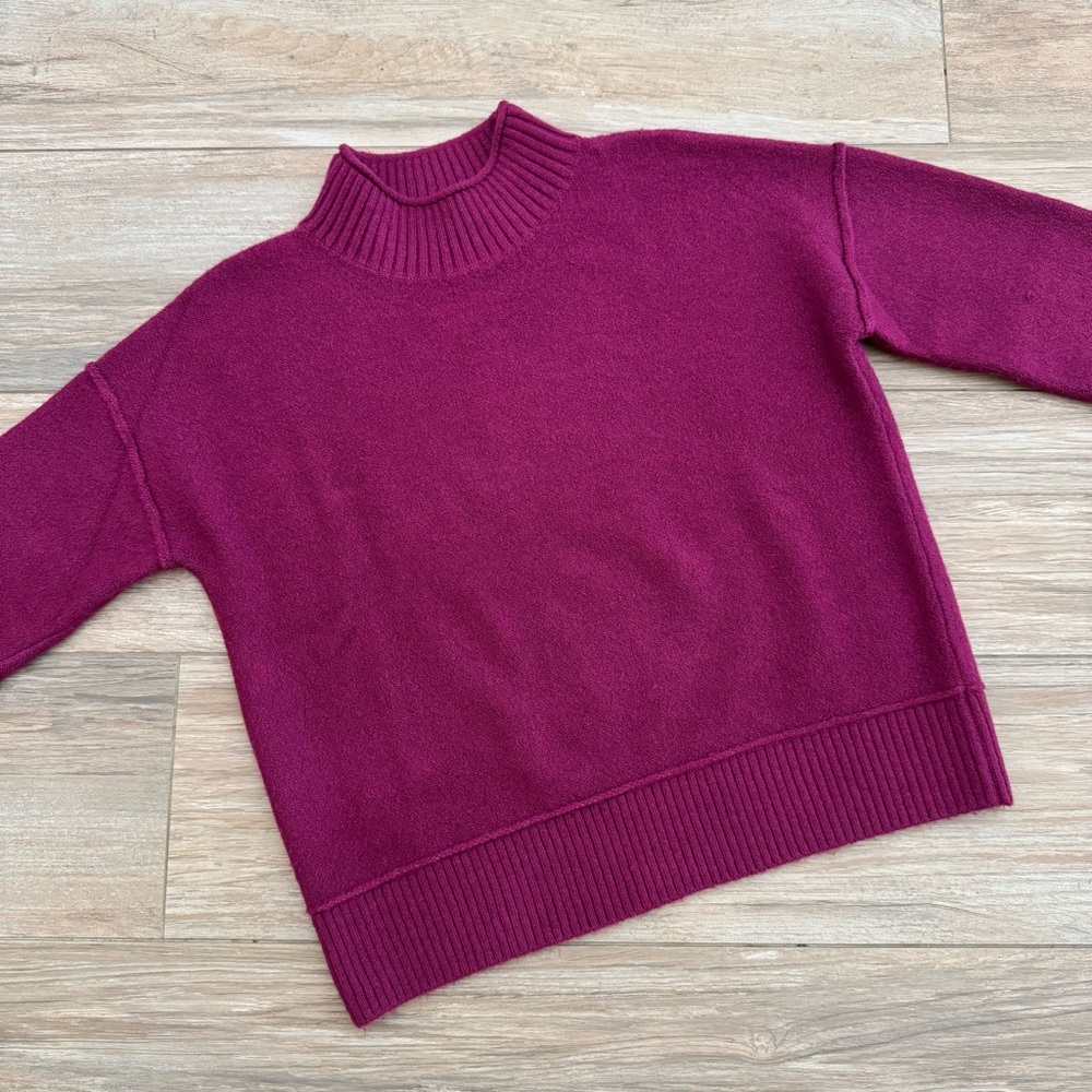 Universal Thread Sweater - Picture 2 of 14